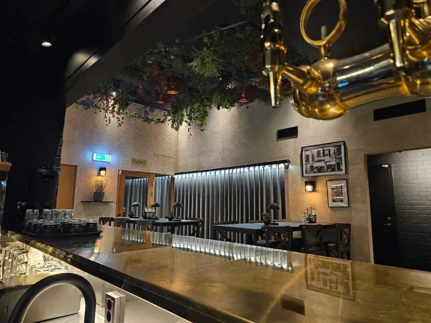 Kallhällsbaden Vandrarhem - Hostel