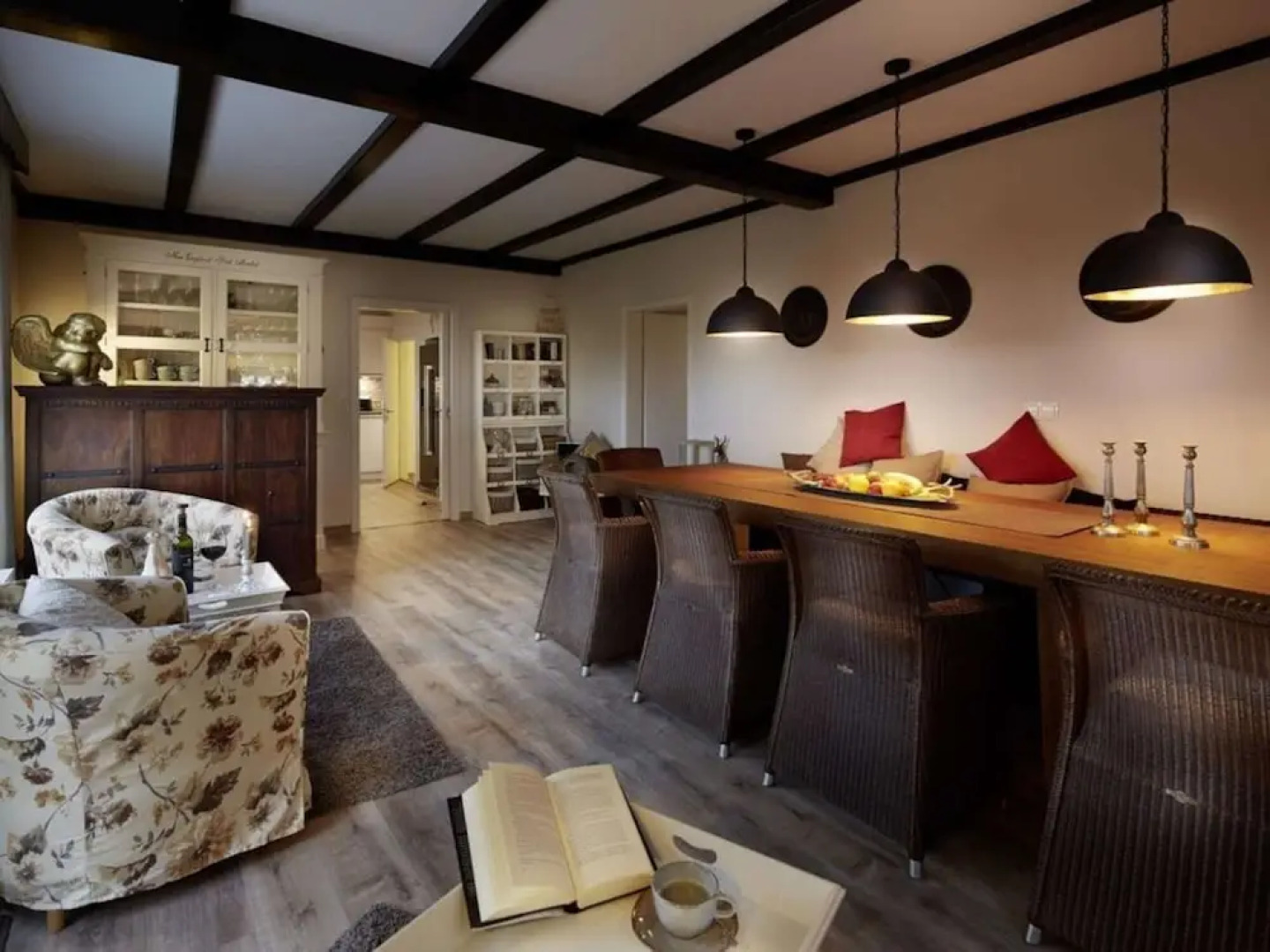 Modern Apartment Near Centre