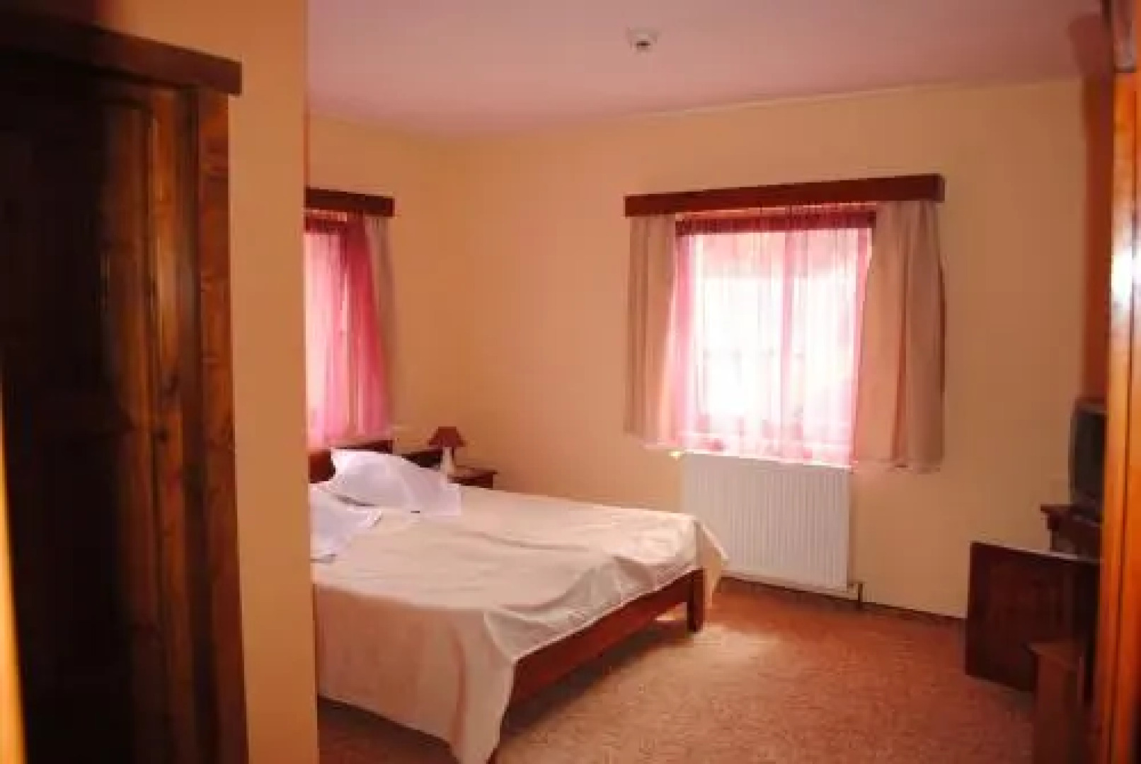 Juliu's Panzio Csikszereda