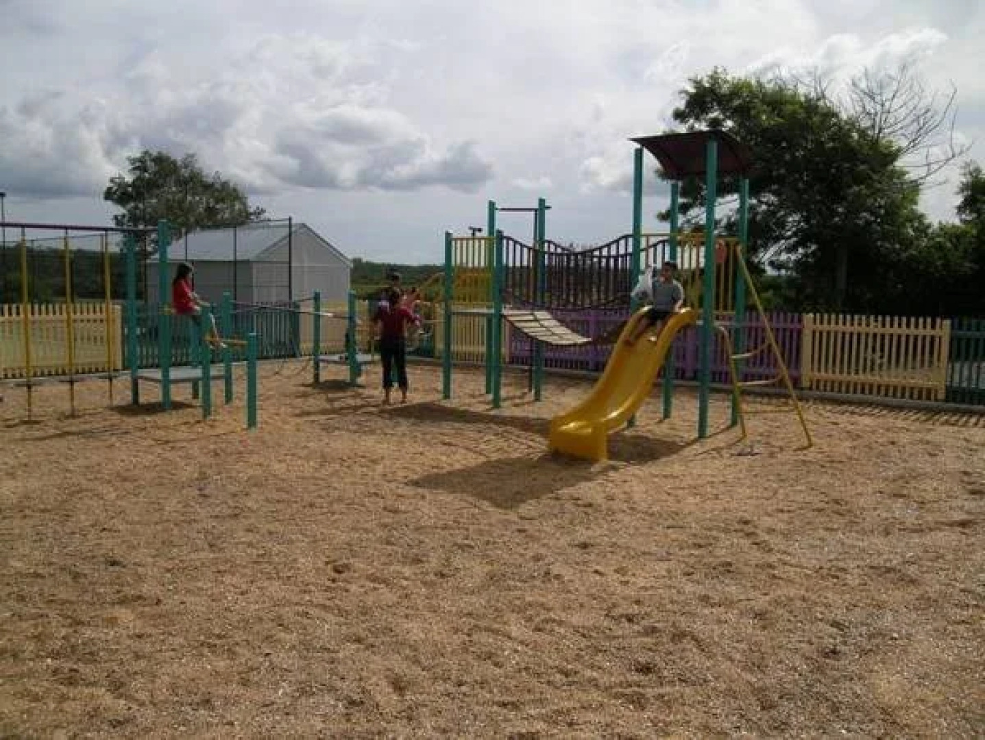 Seashells Beachfront Resort