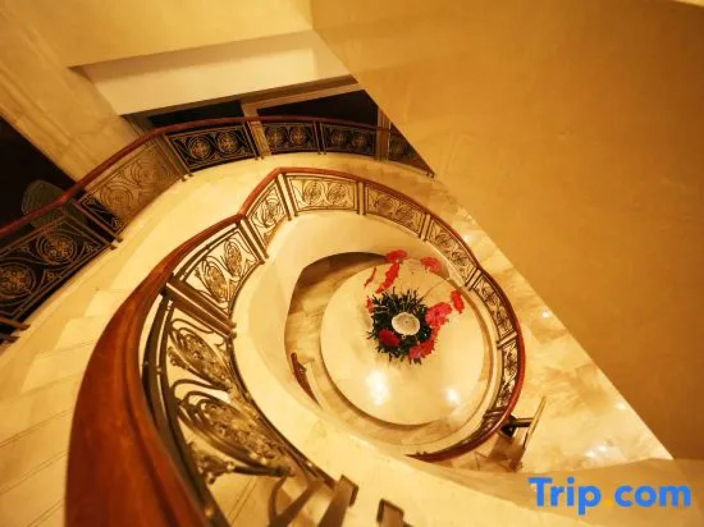 Zaoyuan Hotel - Yanan