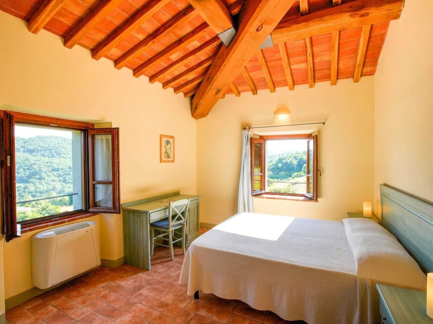 Farmhouse in Tuscany Near Anghiari