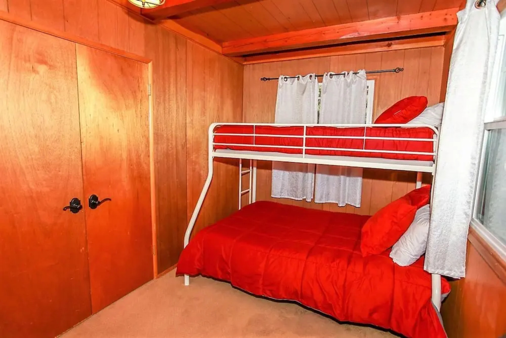 1668 - Finch Nest by RedAwning