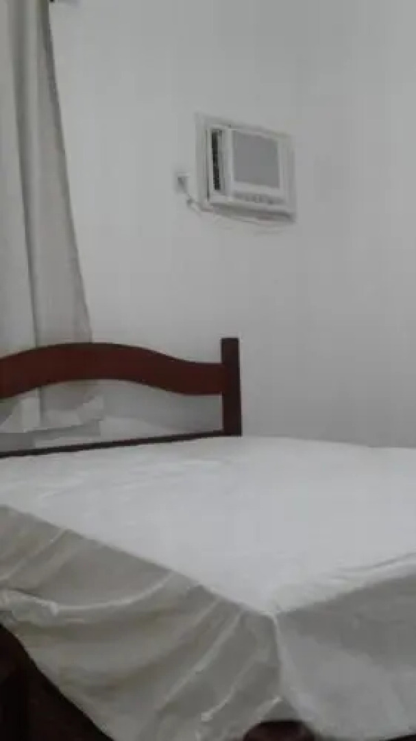 Suíte no jardim - Praia dos Anjos