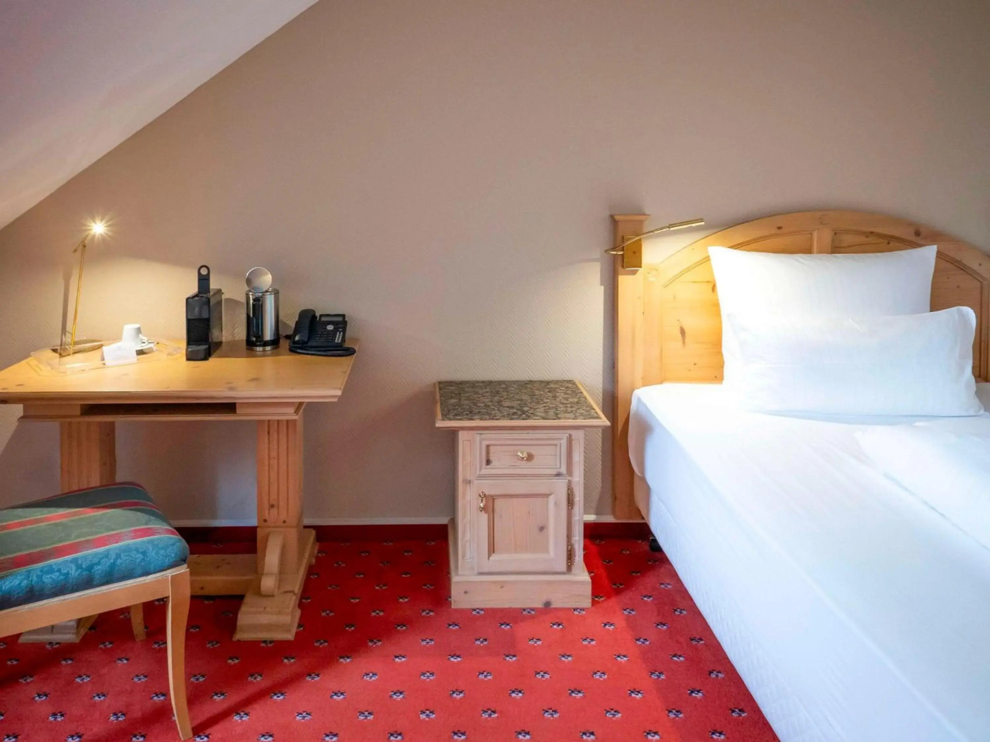 Atomis Hotel Munich Airport