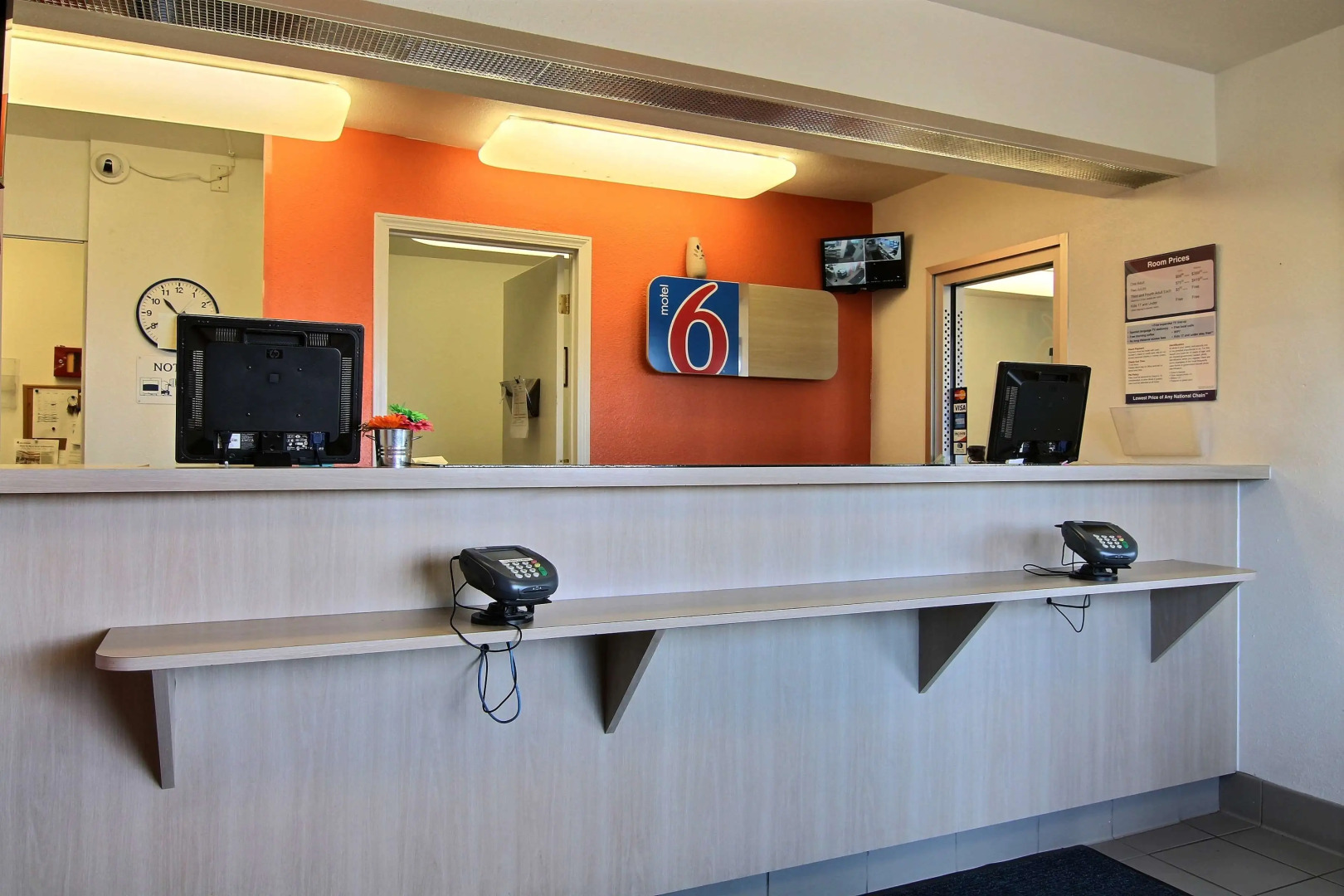 Motel 6 Bismarck, ND