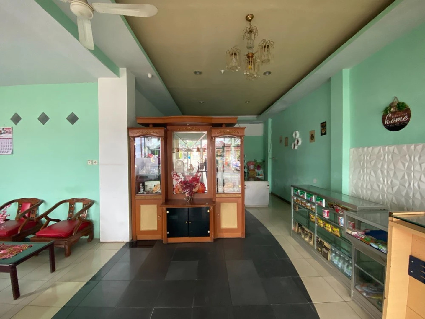 RedDoorz near Terminal Dangerakko Palopo