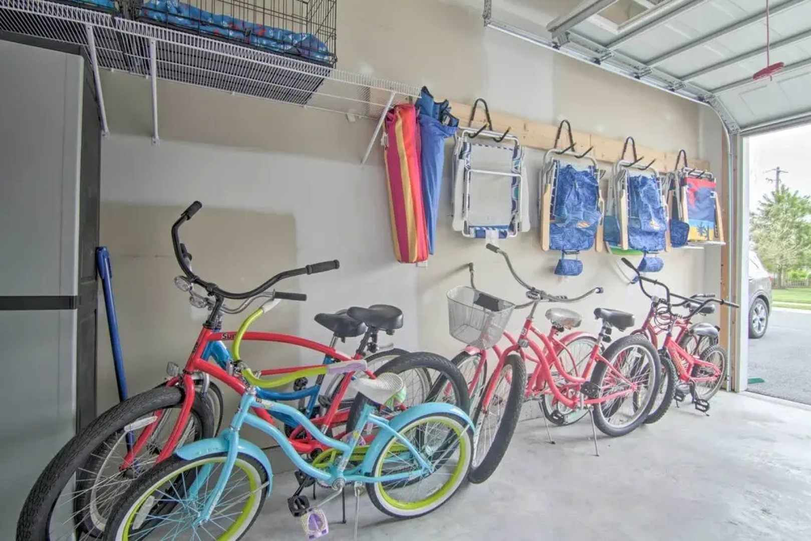 2 Mi to Bethany Beach: Modern Townhome w/ Patio