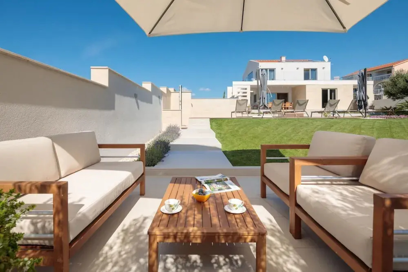 Luxury Villa Cinderella with Swimming Pool