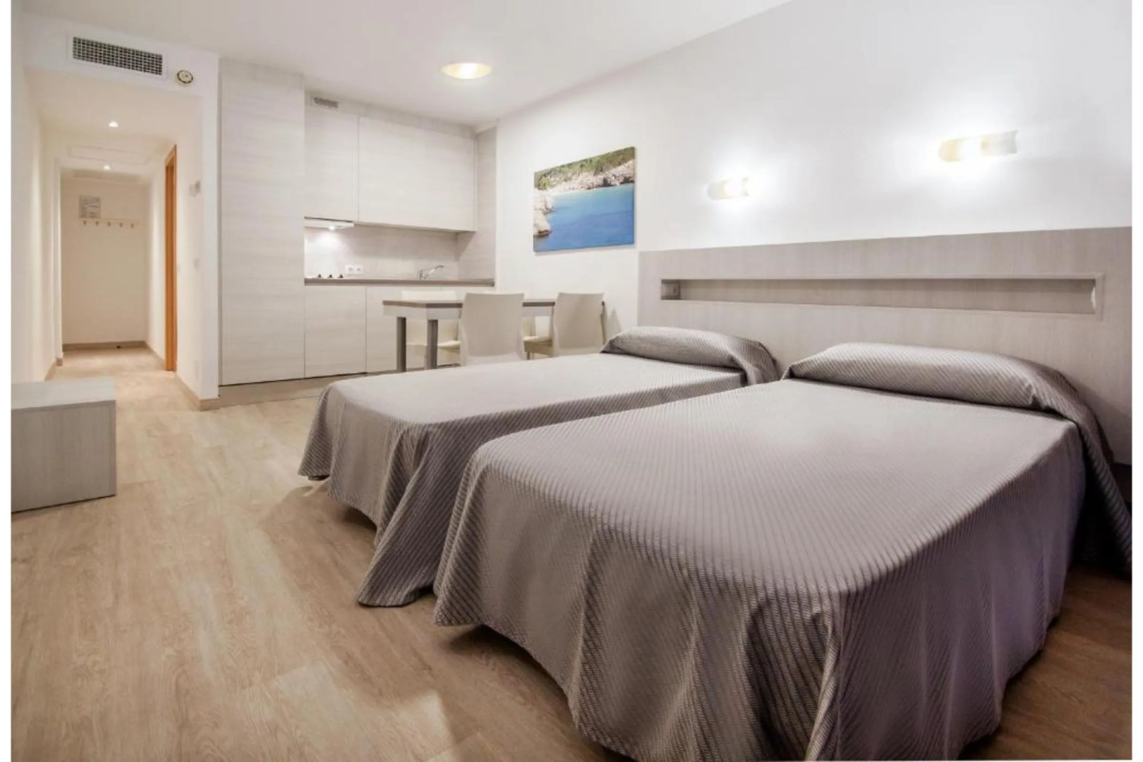 Apartamentos Sol y Vera