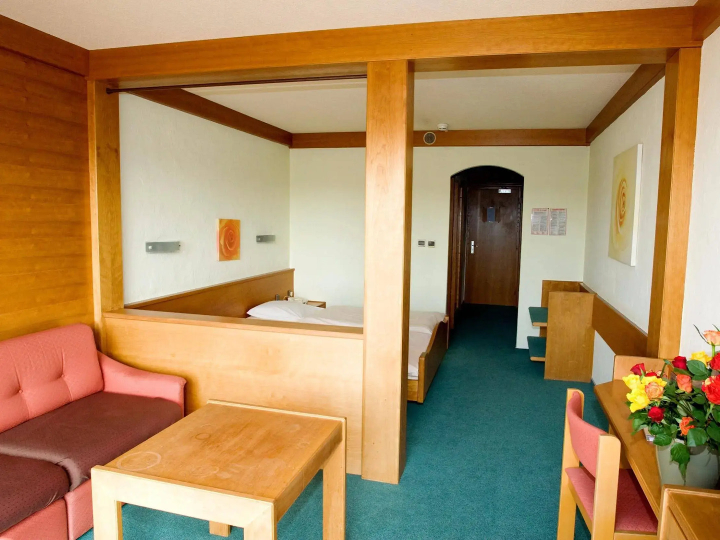 Hôtel Restaurant Aux Trois Roses