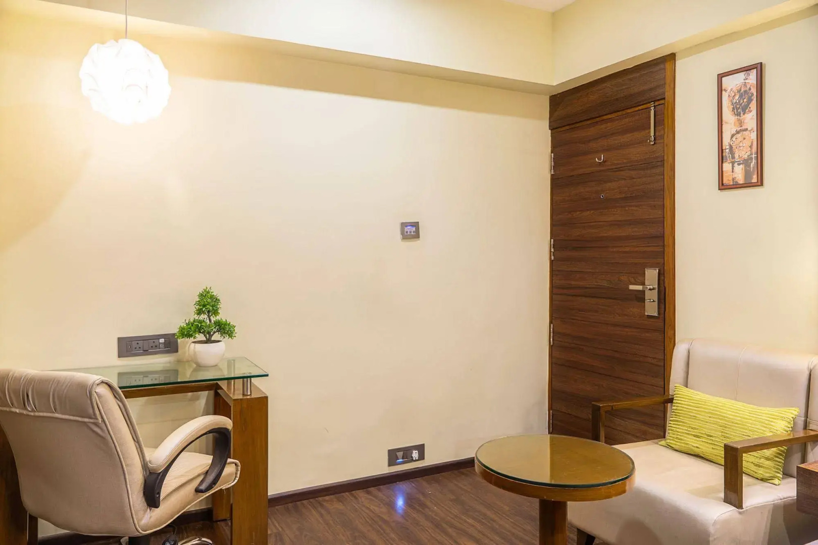 Super Inn Armoise Hotel