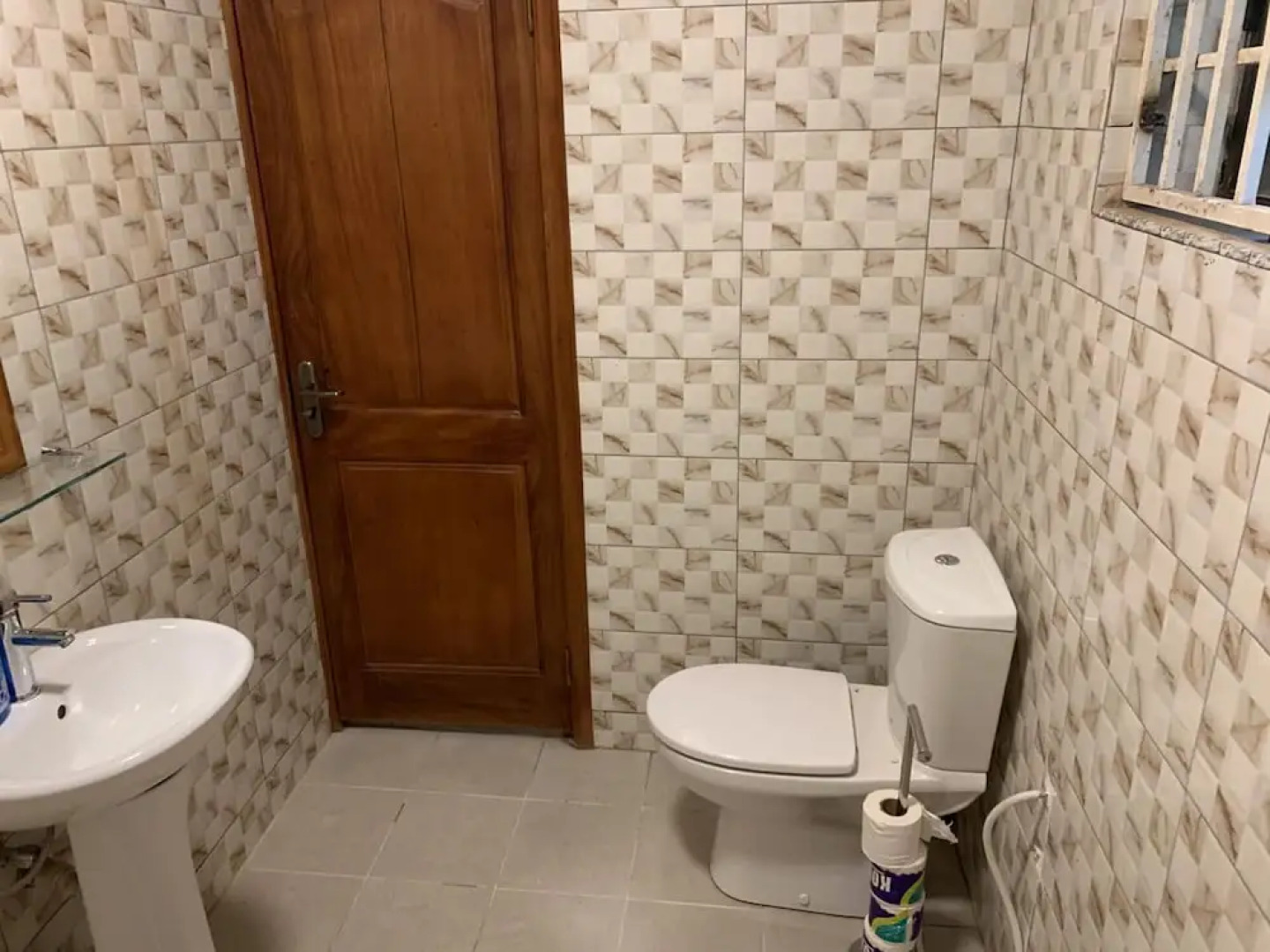 Lovely Apartment Bargain Rate, Accra, Ghana