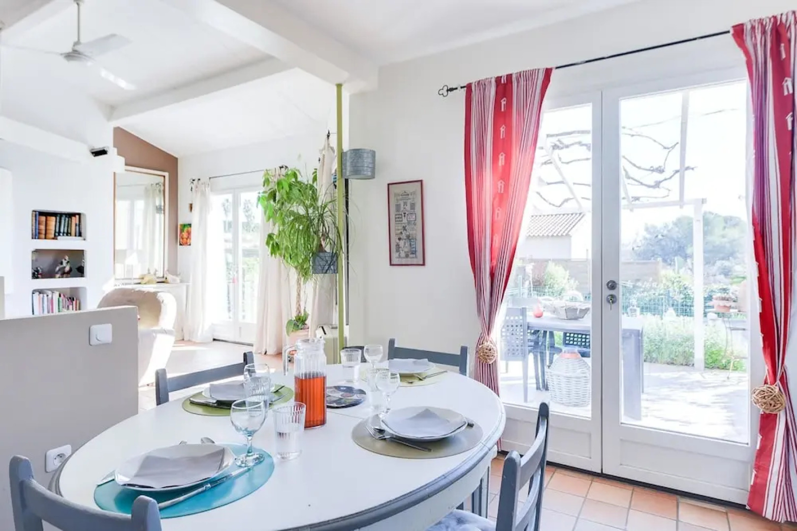 Les Impiniers Apartment 4