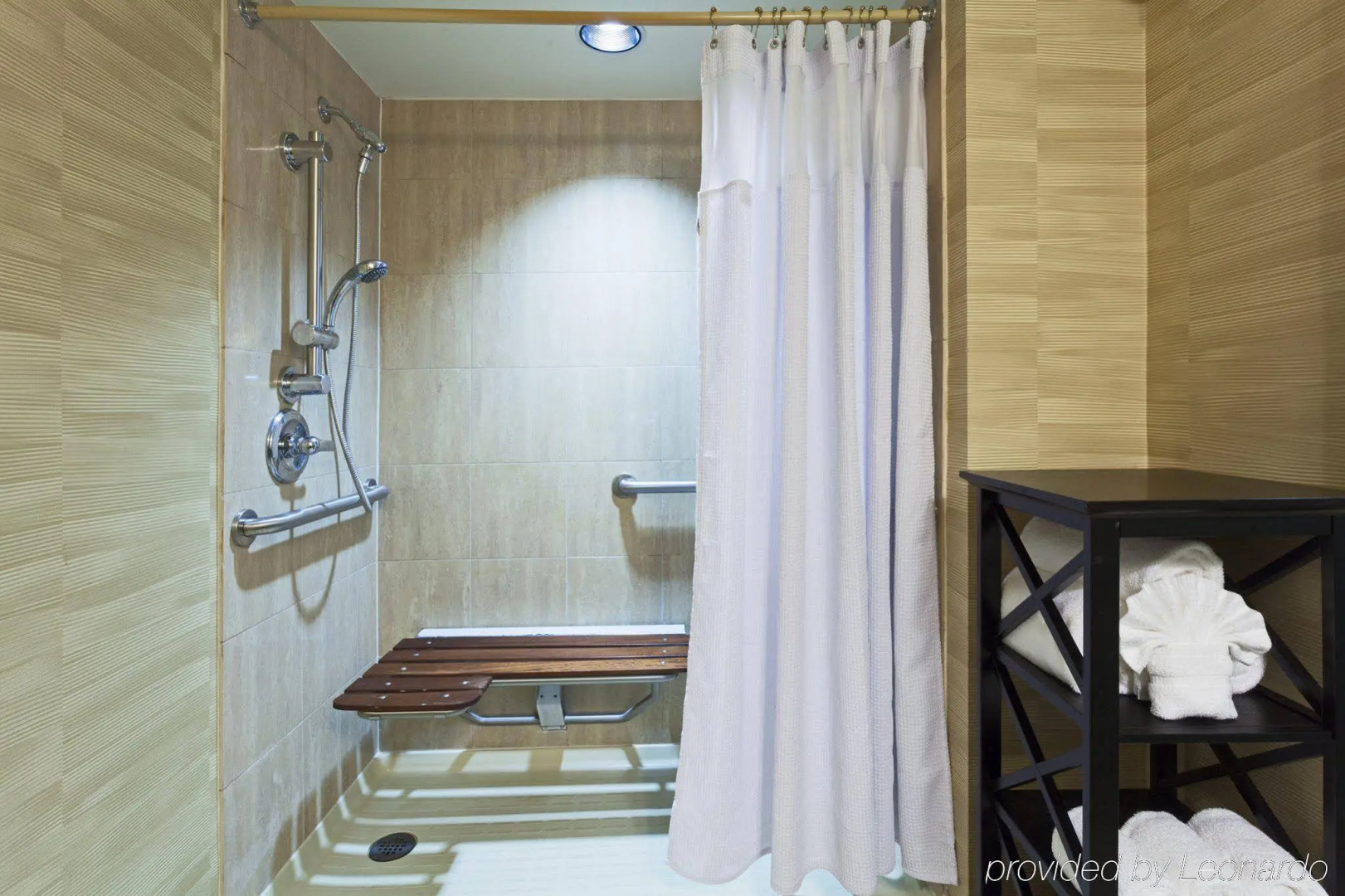 Crowne Plaza Hotel Jacksonville Airport/I-95N by IHG