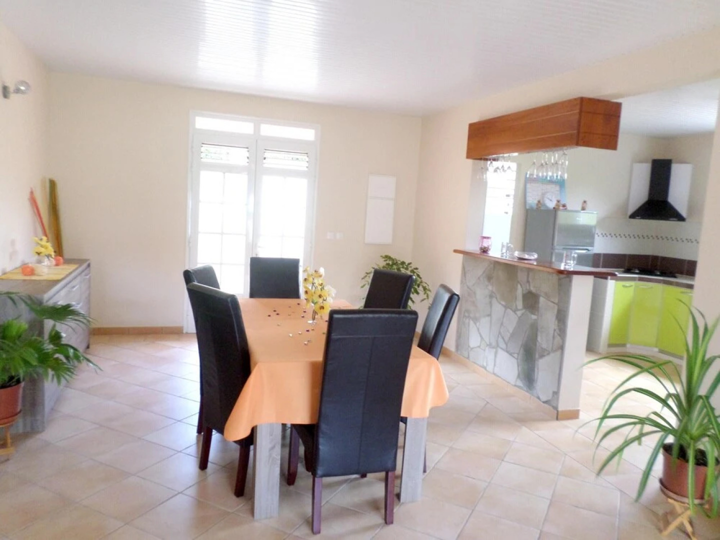 House With 3 Rooms In Le Diamant Martinique, With Enclosed Garden And
