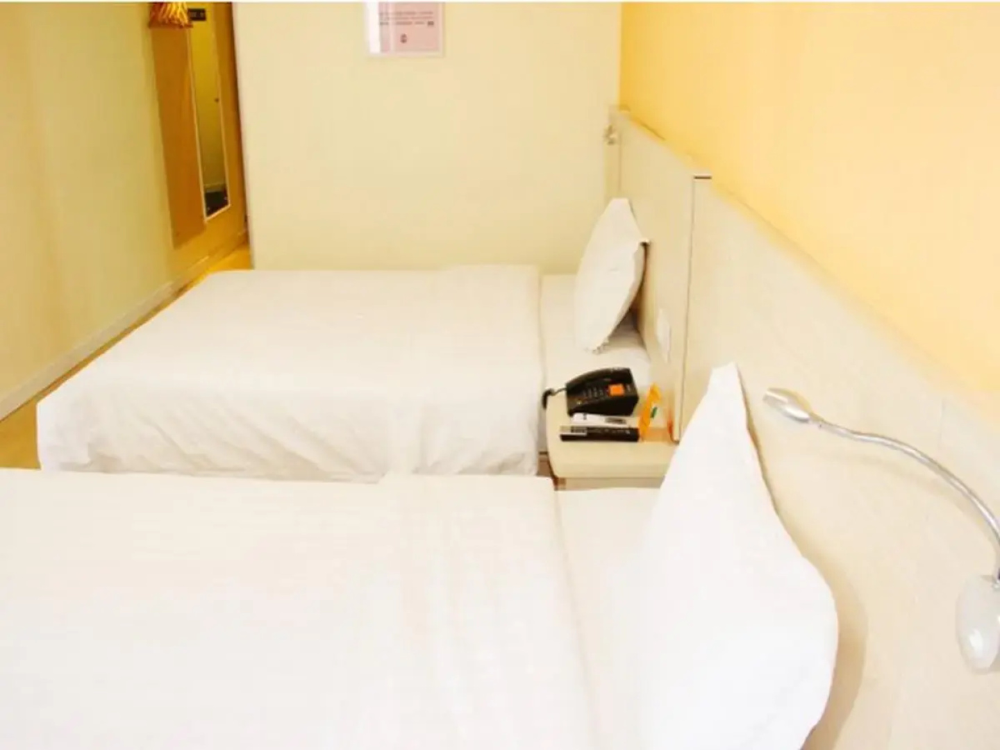 7 Days Inn