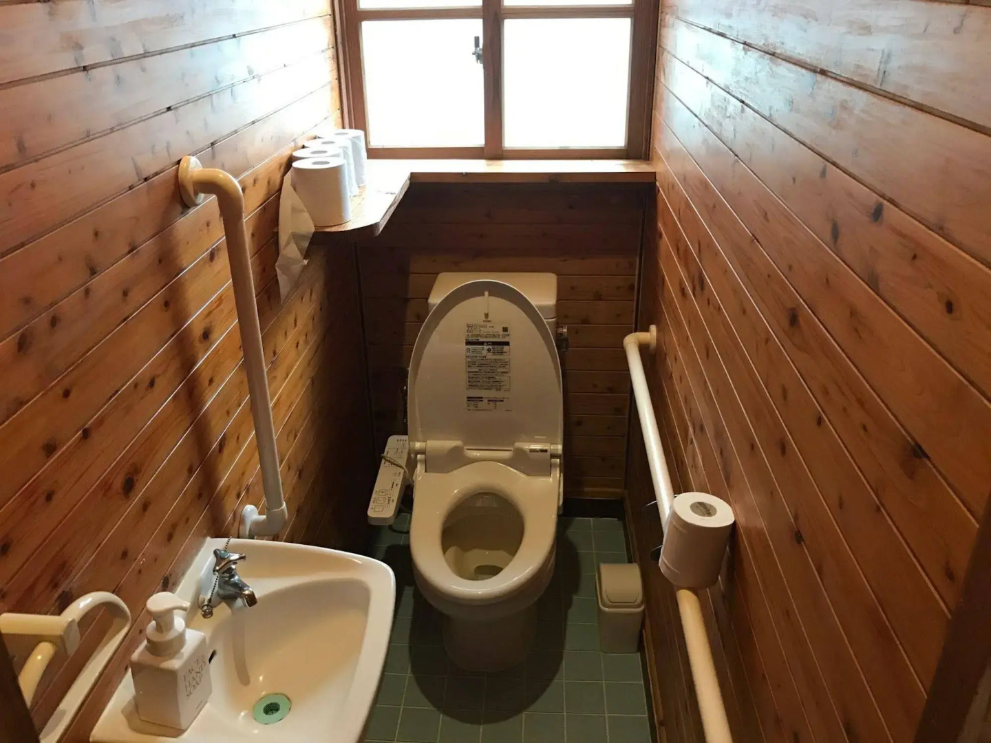 Traditional Villa Kin Shibiranka