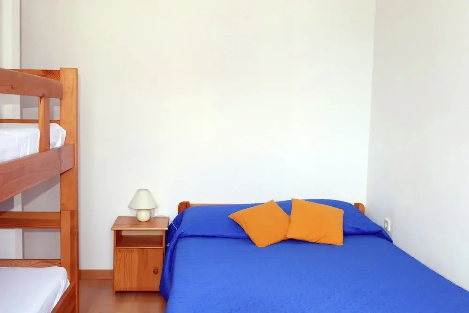 Holiday Home in Veli Rat Near Saharun