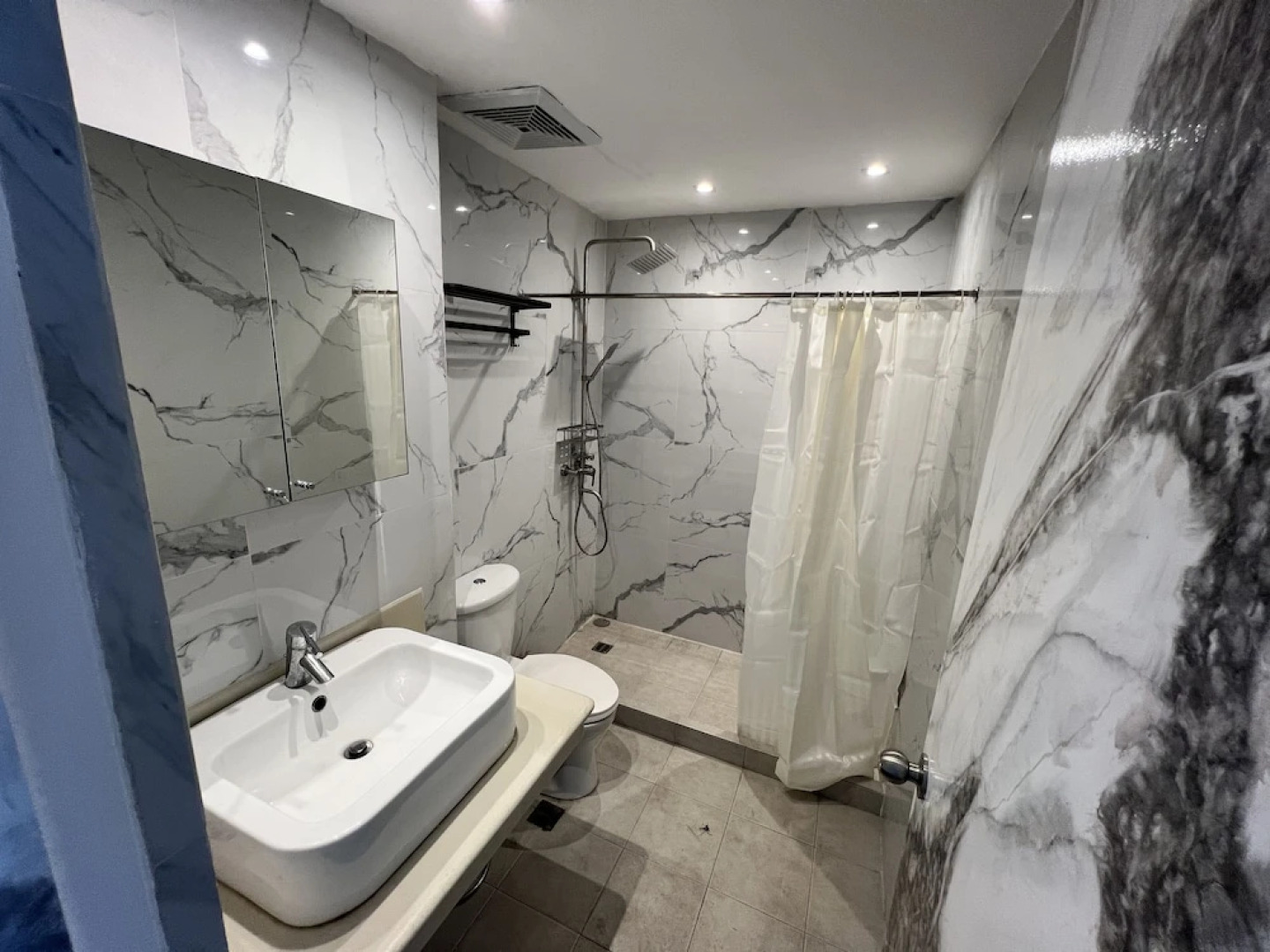 La Mirada Residences