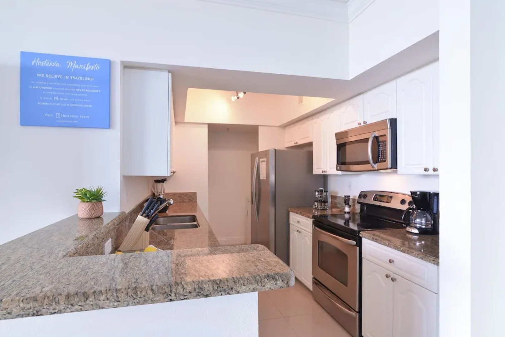 Luxury Sunny Isles Beach Condos by Hosteeva