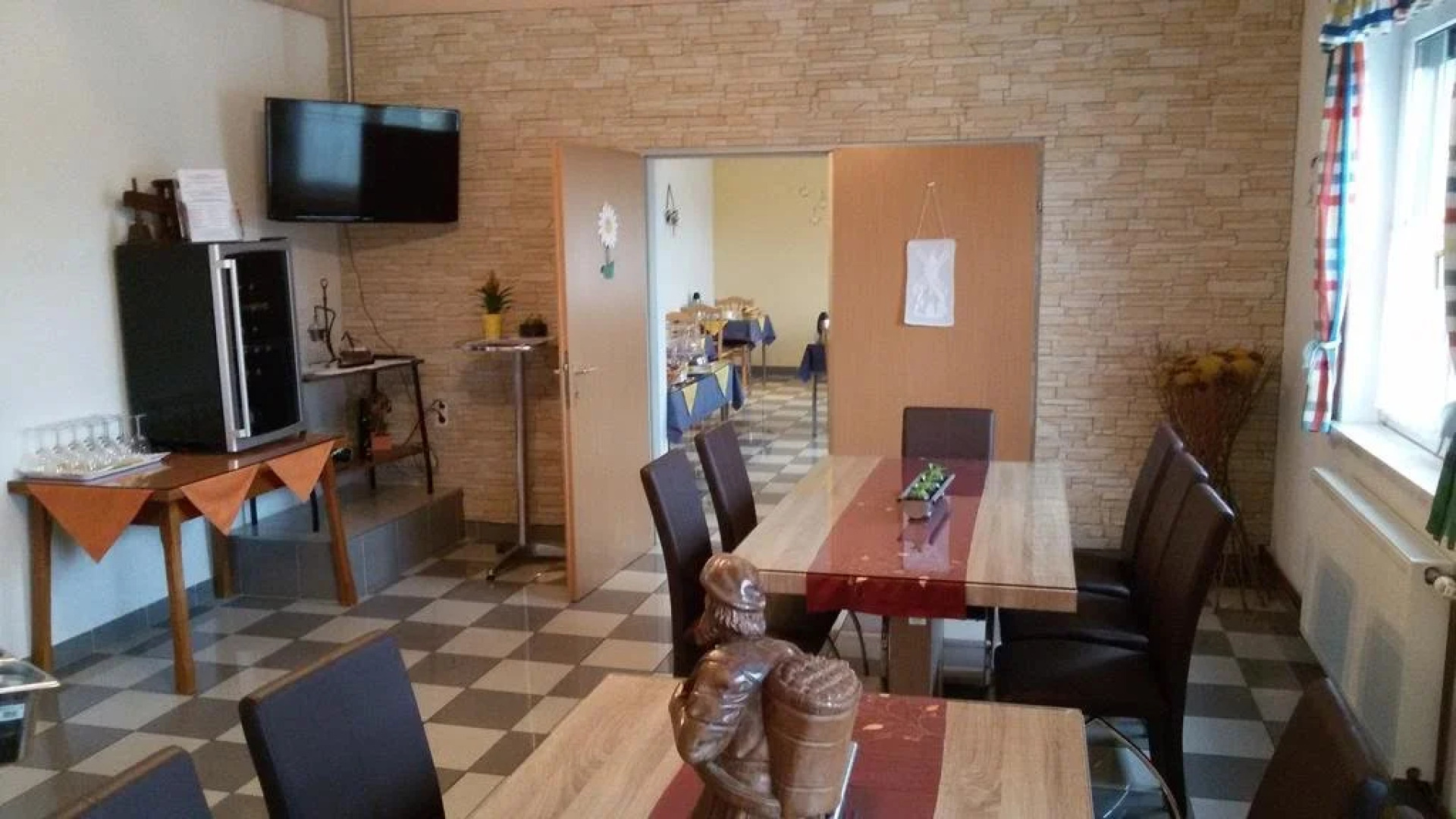 Gästehaus und Weinbau Zur Wiederkehr Strudler