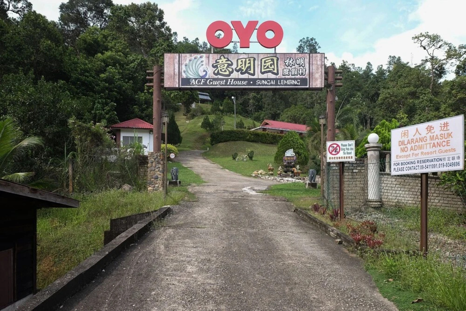 OYO 89928 Acf Guest House