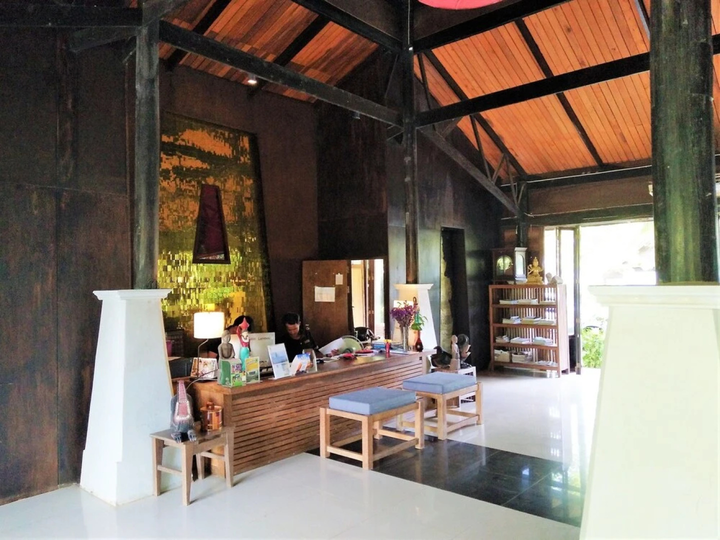 Chivaree Hotel And Resort