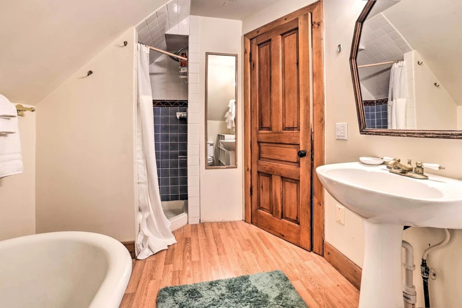 Historic Gaylord Home in Heart of Downtown!