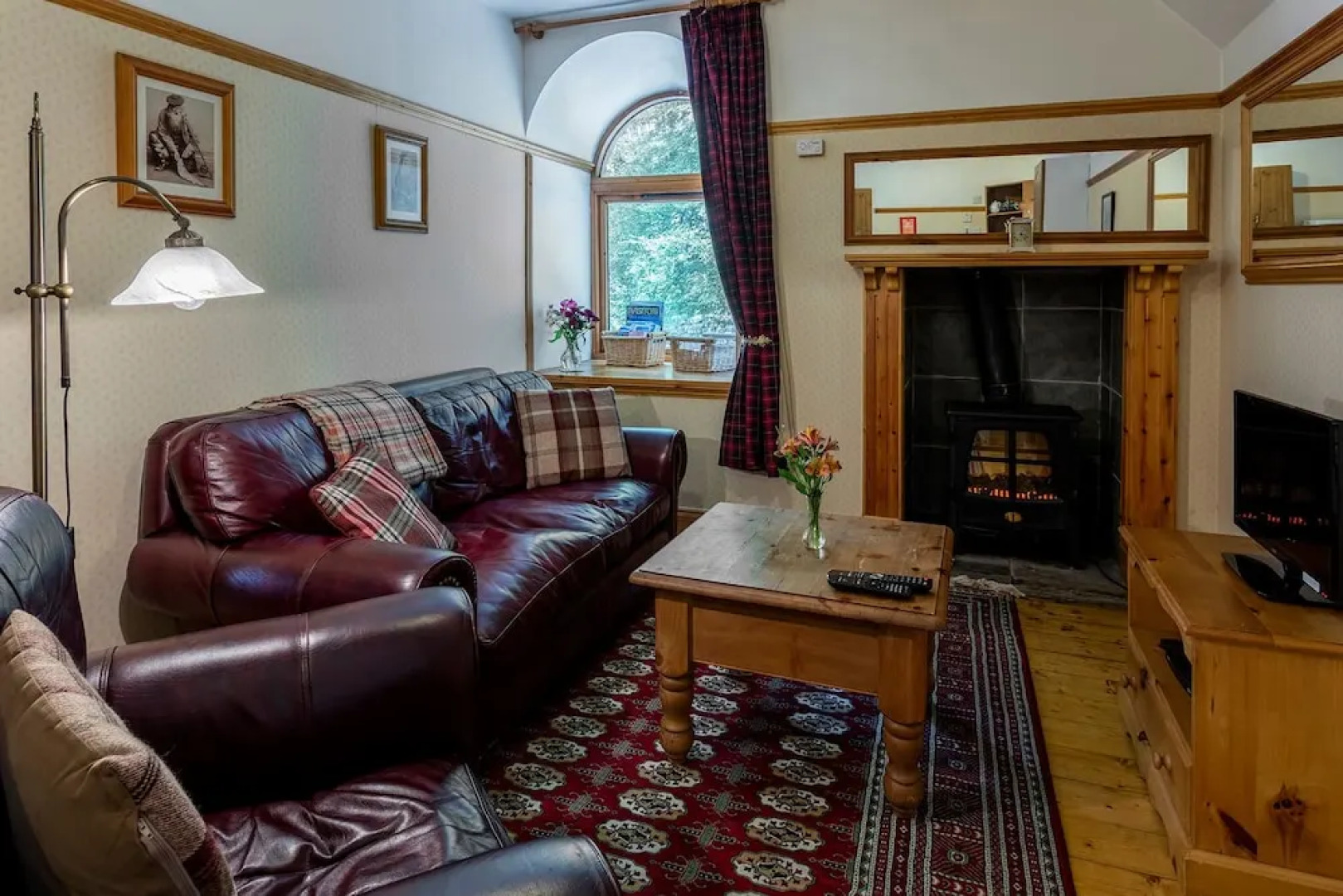 Braemore Square Country House