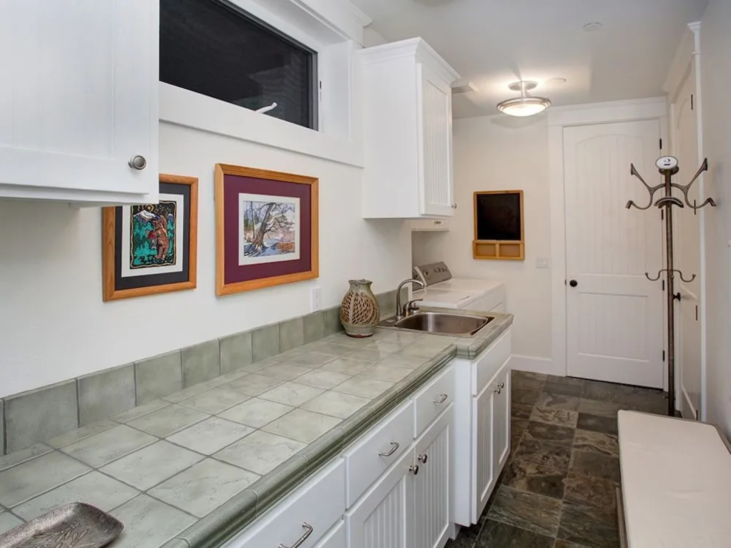 Neptune's Perch 3 Bedrooms 3 Bathrooms Townhouse