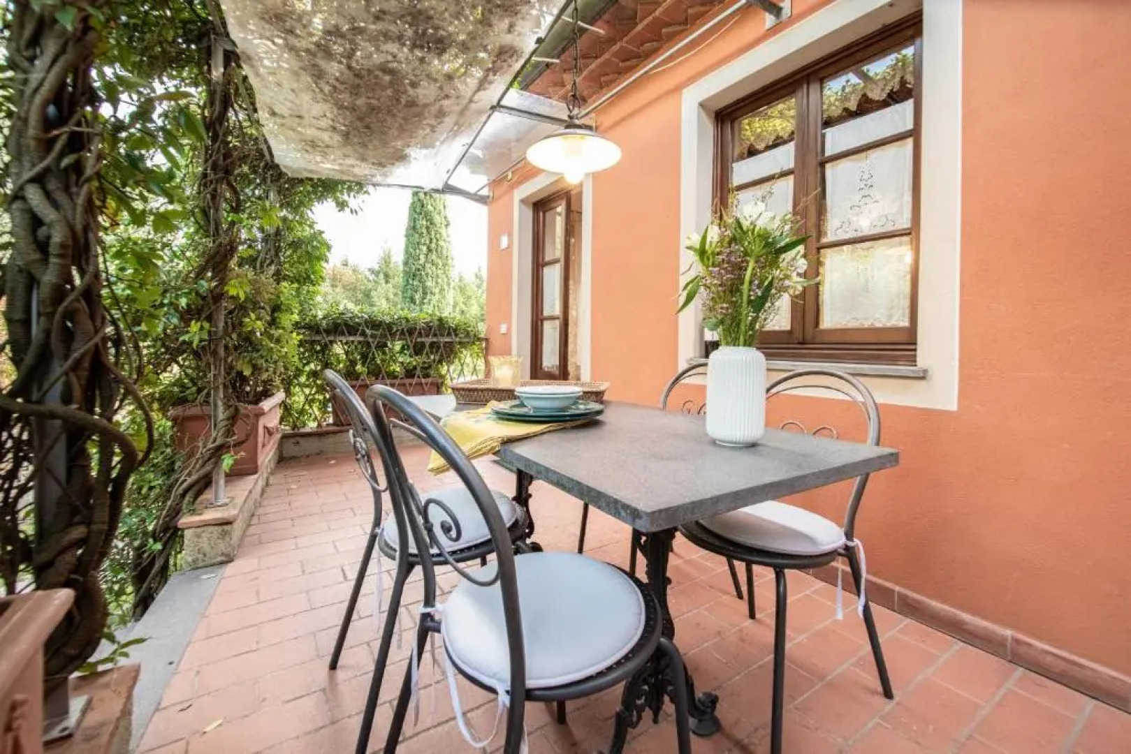 Casetta di Butia, Glicine Apartment