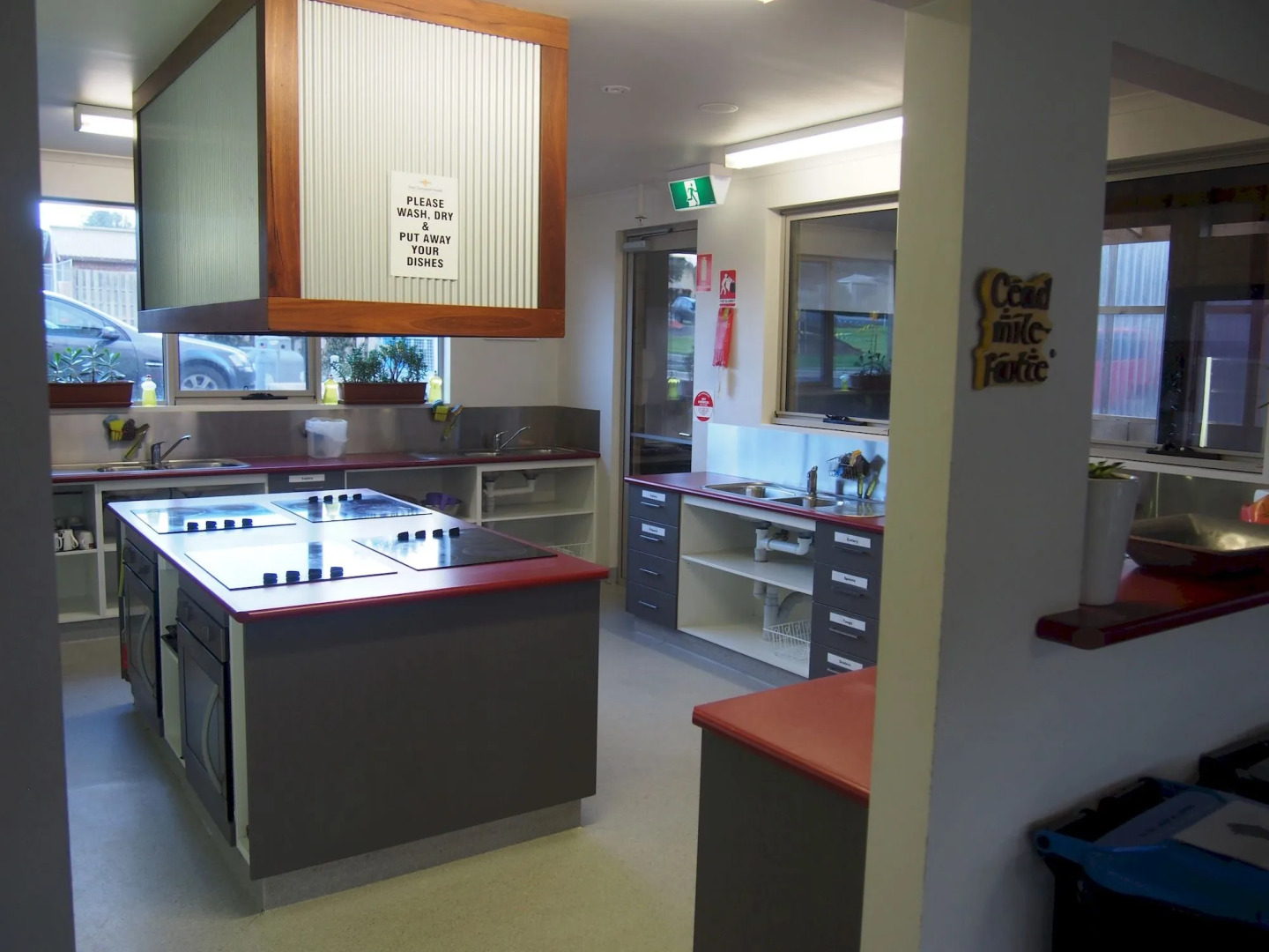 Sow and Piglets Guesthouse - Hostel