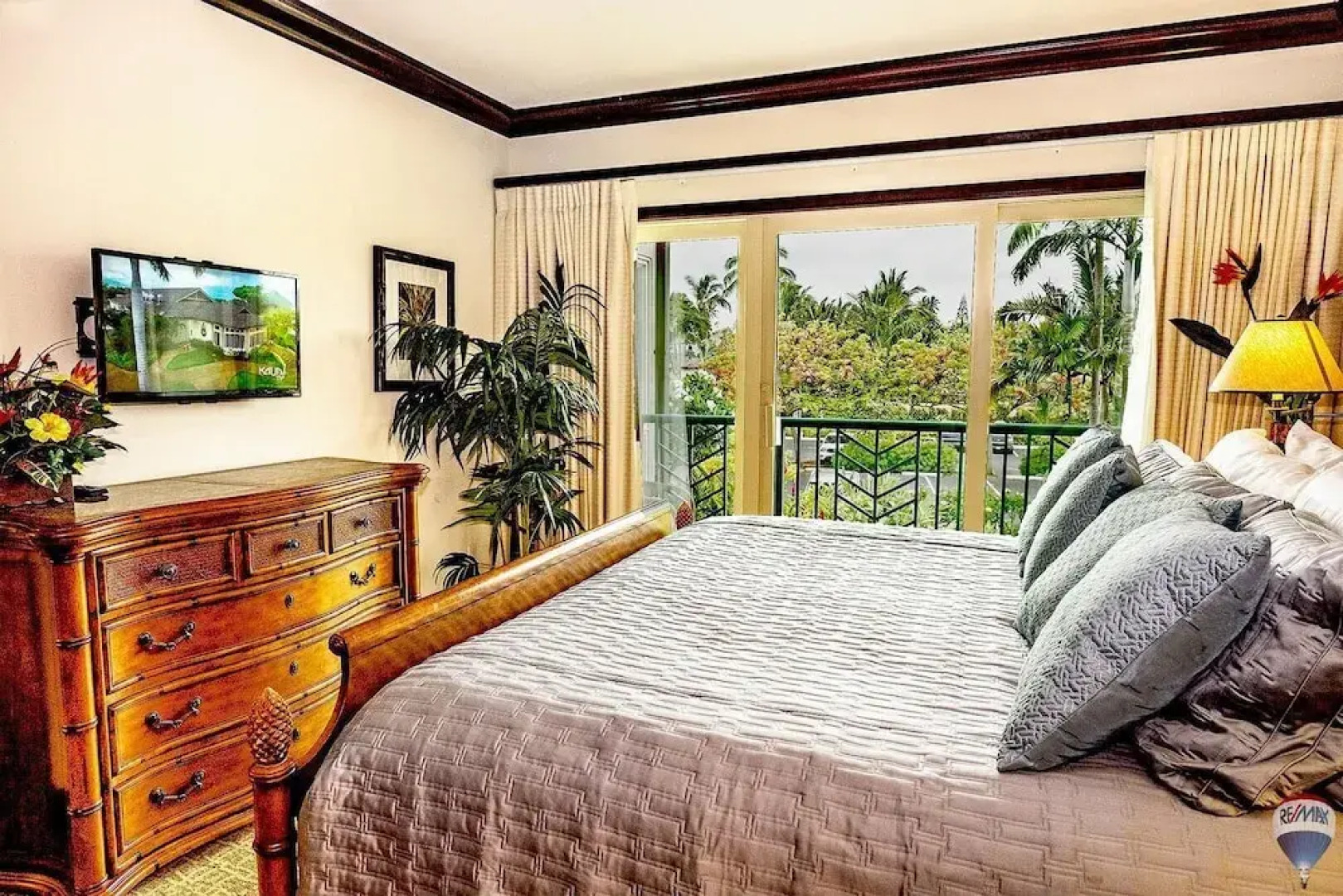 Waipouli Beach Resort E-205