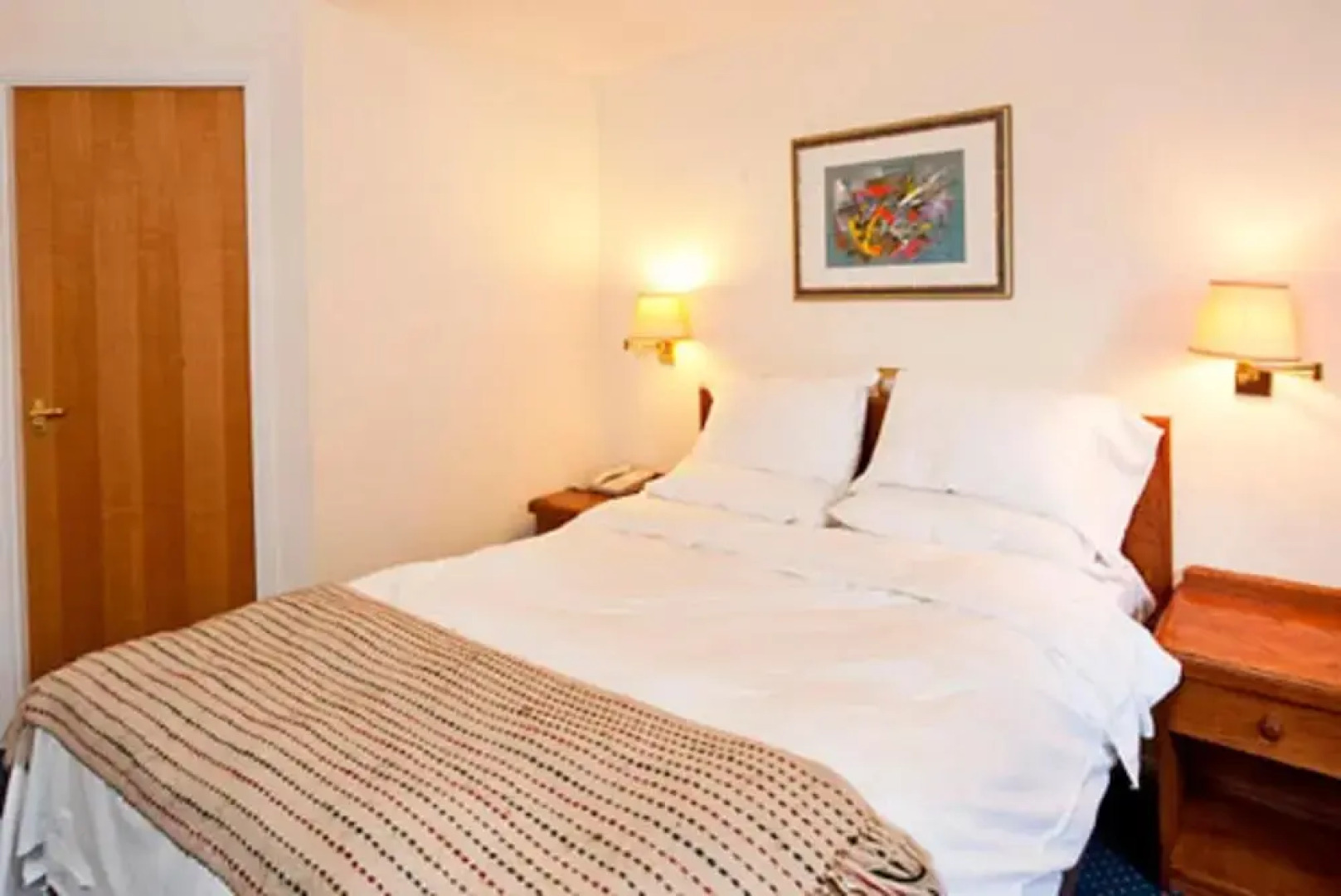 The Wee Waif Reading by Greene King Inns