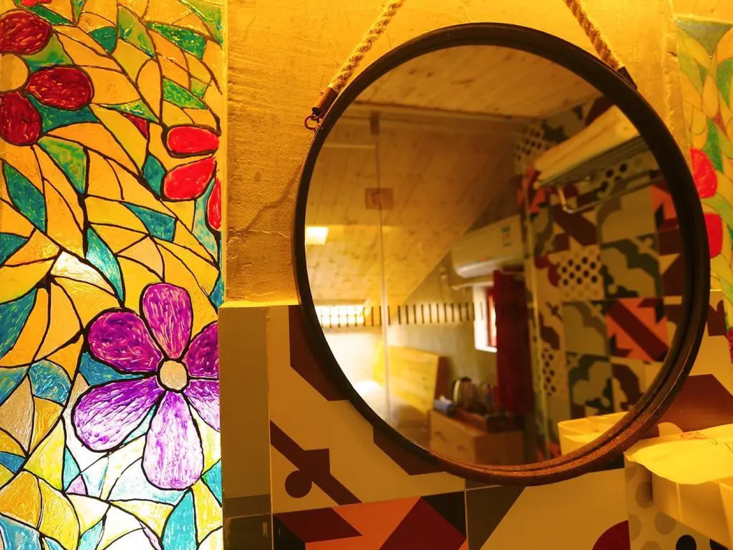 JiaoChangWei Maan CoCo Travelling With Hotel