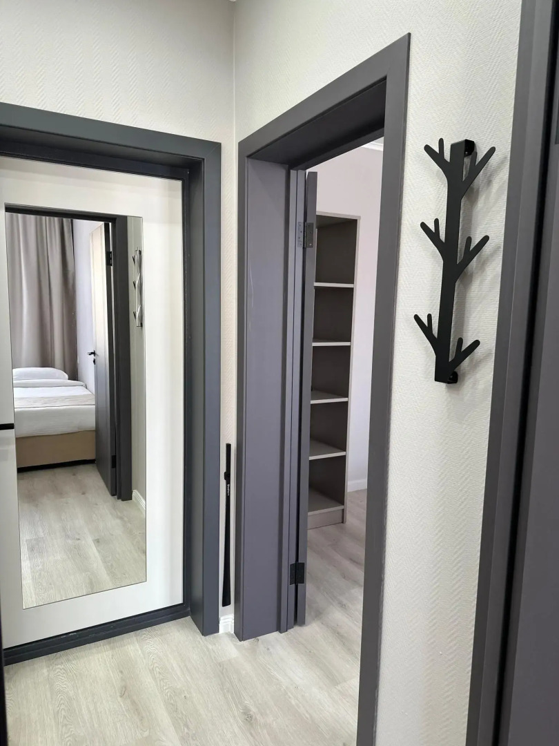 Первомайский