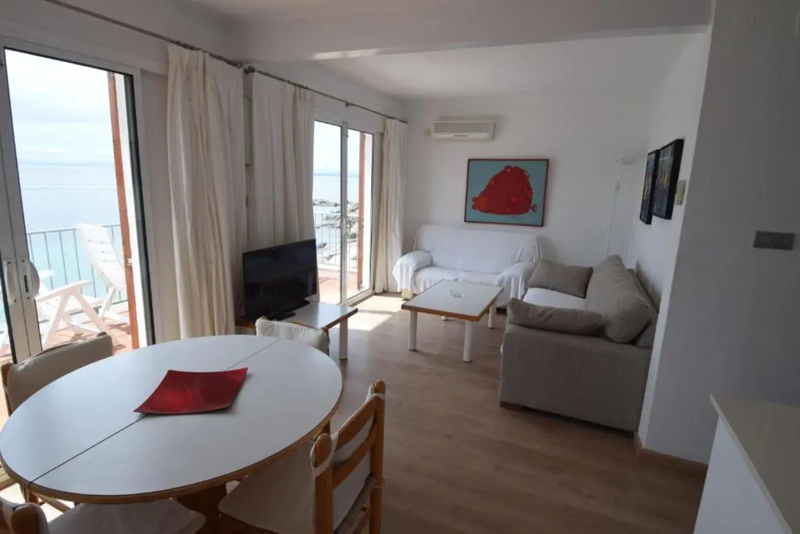 Santa Llucia Apartaments