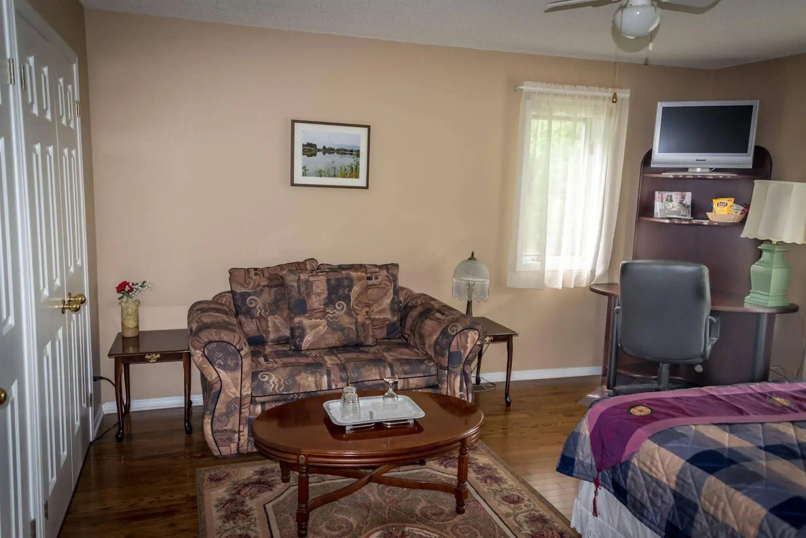 A La Villa Rivermead