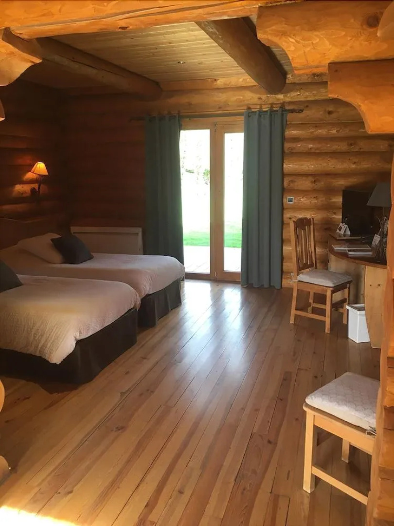 Logis Hôtel-Restaurant Domaine de Montecristo