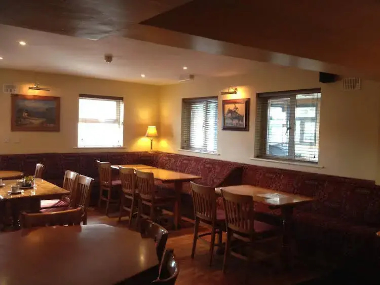 Countrywide Inns - Brannigans Glendine Inn