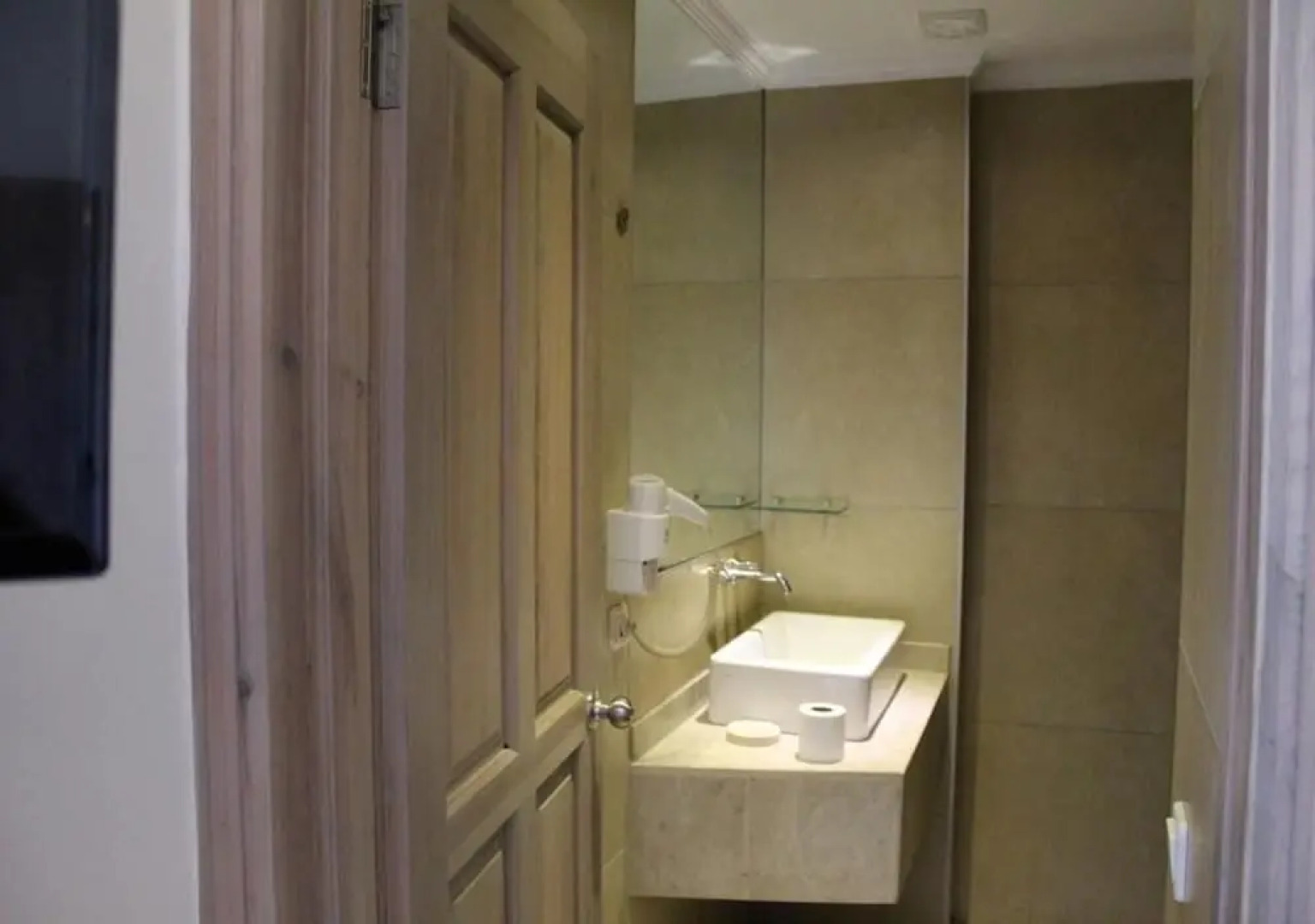 Castle Inn Boutique Hotel