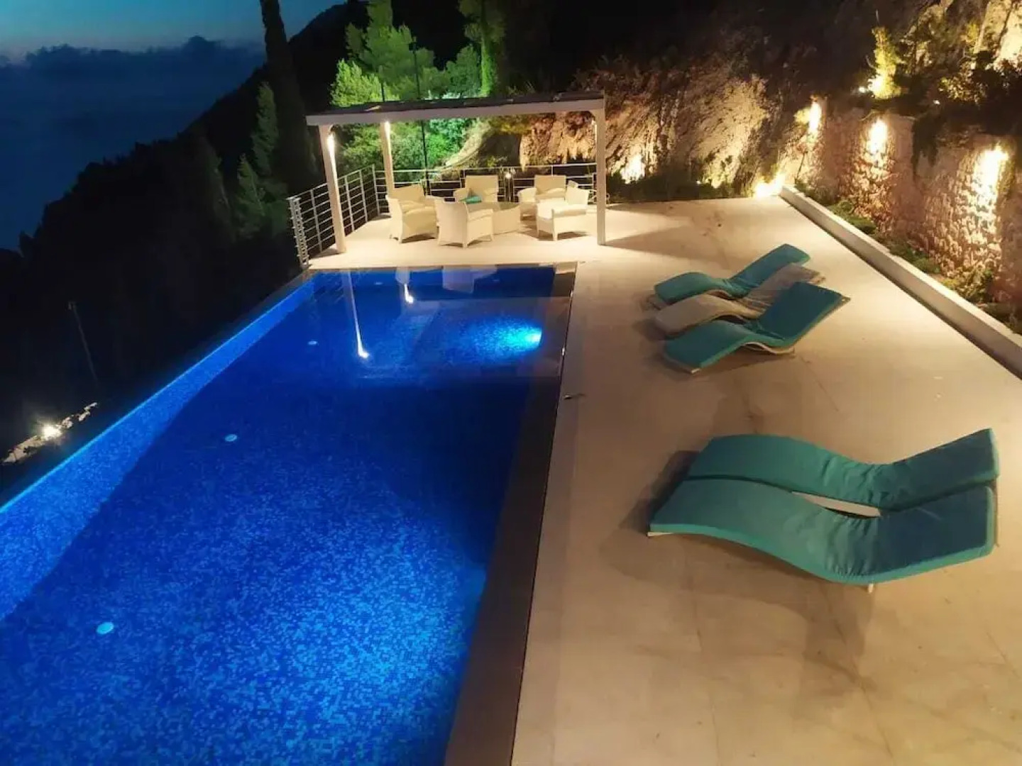 Okeanos Luxury Villas - Resort