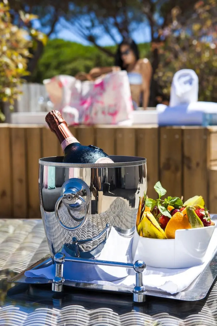 Font Mourier - INH 32236