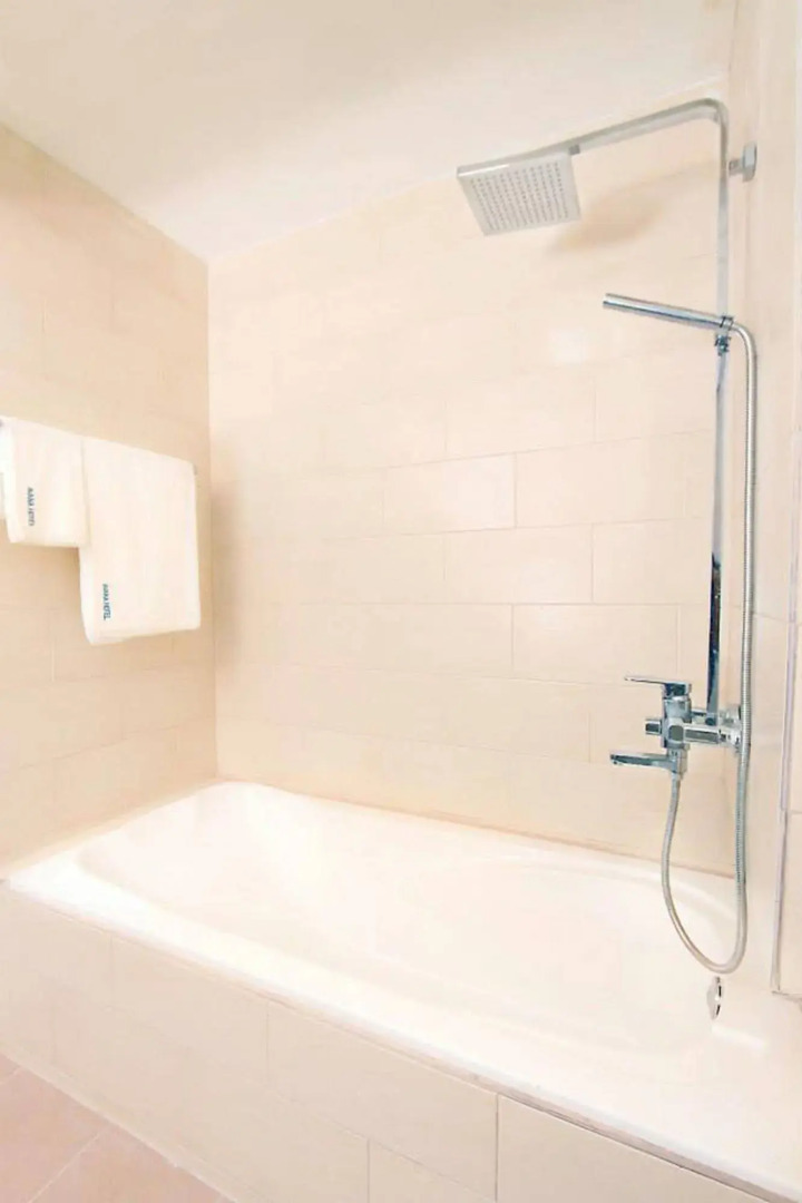 Avana Laemchabang Boutique Hotel