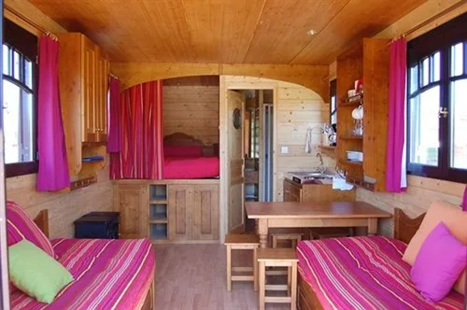 Les Roulottes Du Berry