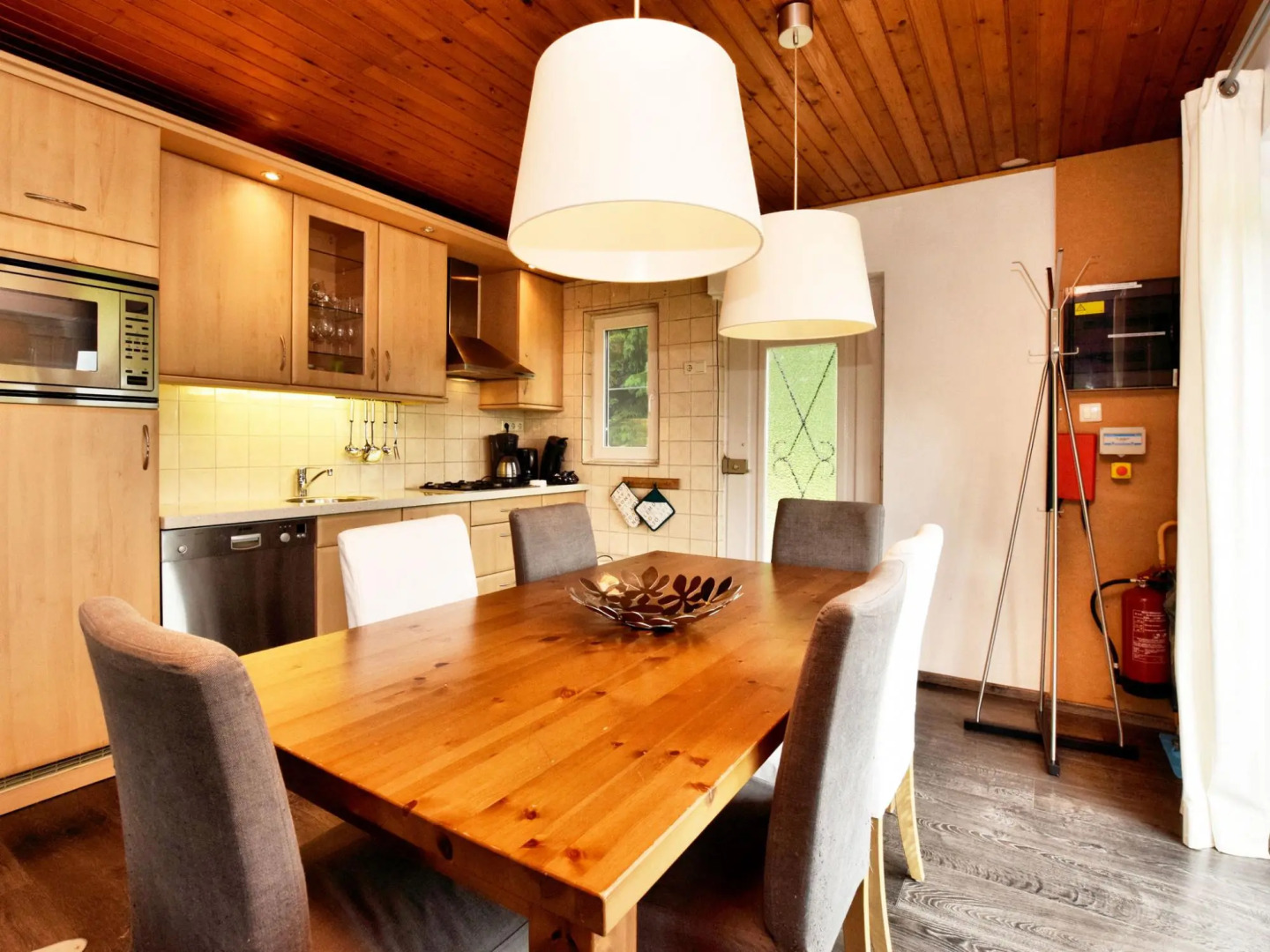 Charming Holiday Home in Gouvy with bubble bath