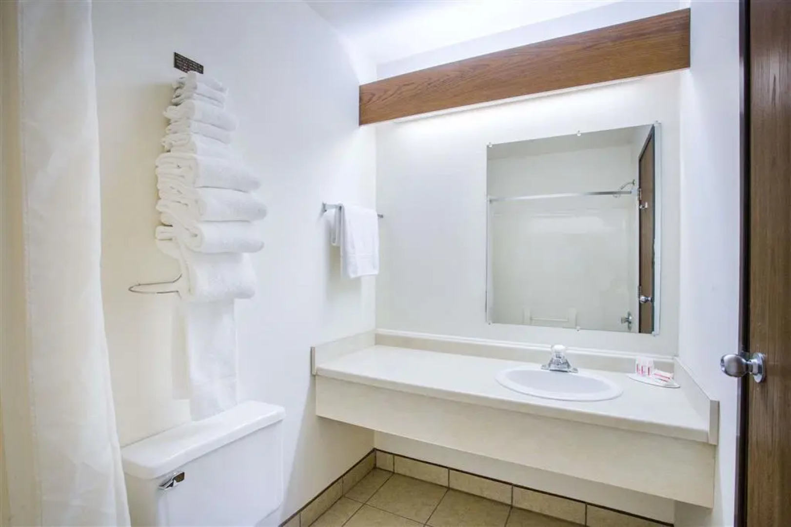 Wautoma Inn by OYO Near Airport WI 73