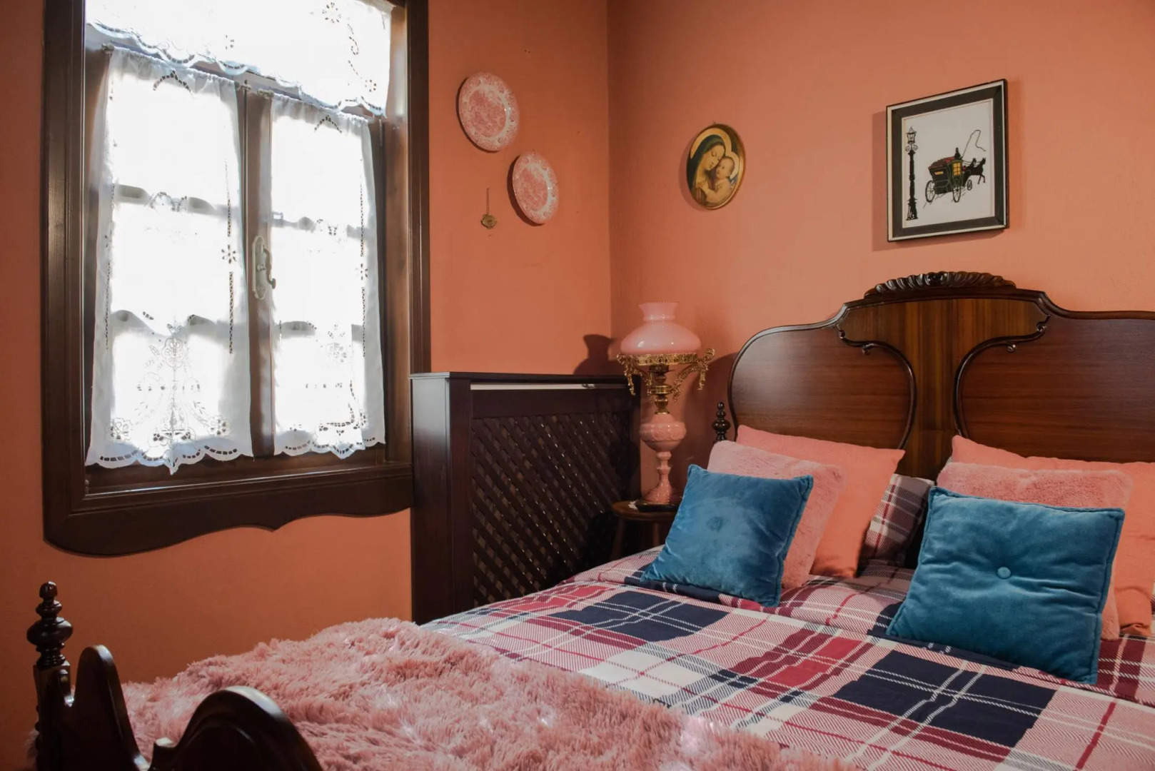 Dandy on the Hill in Arnaia | 4  Seasons Maisonette | Up to 4 people