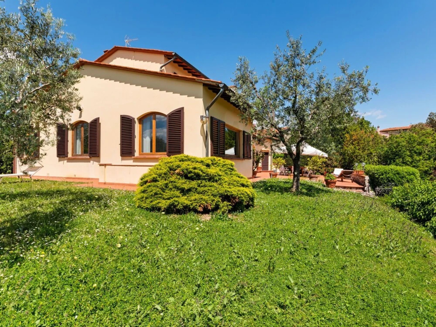 Spacious Villa in Carmignano With Private Swimming Pool